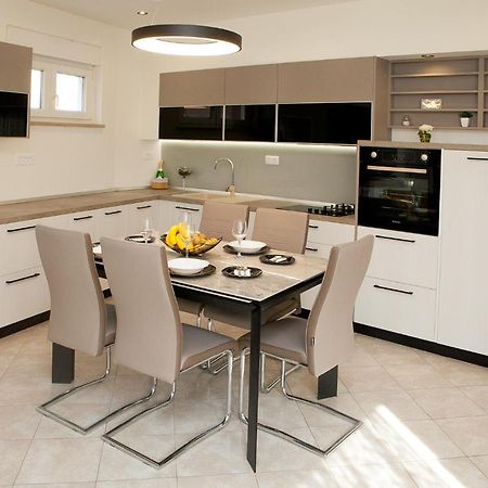 Apartment Nikoleto Zadar Eksteriør billede