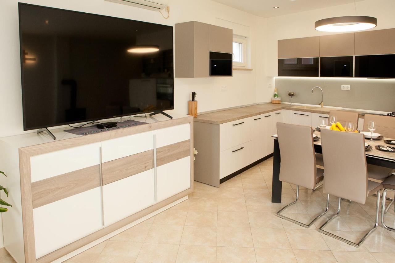 Apartment Nikoleto Zadar Eksteriør billede